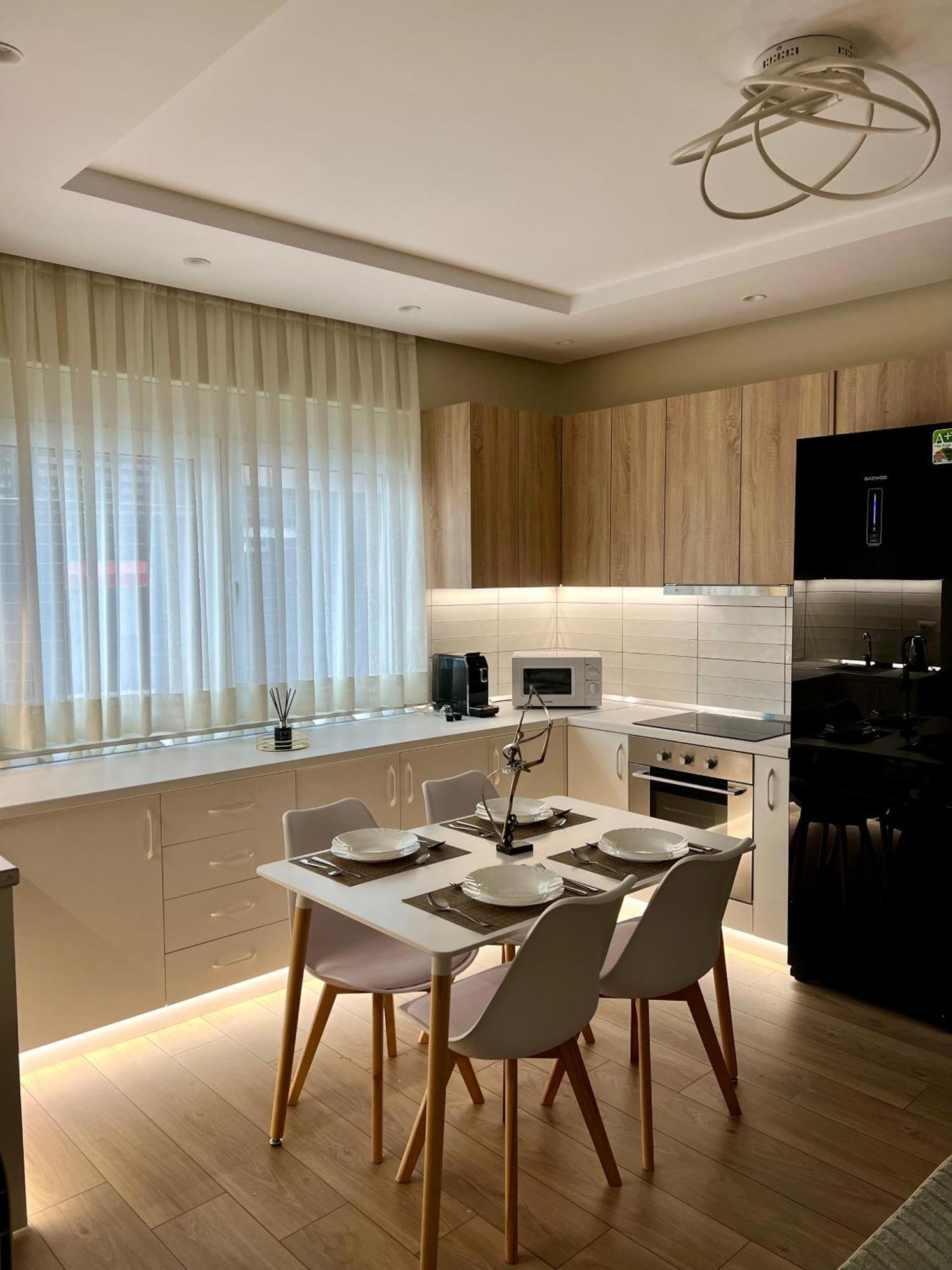 Metropolitan Charm: Cozy 1Br In 7Min To Skanderbeg Apartment Tirana Exterior photo
